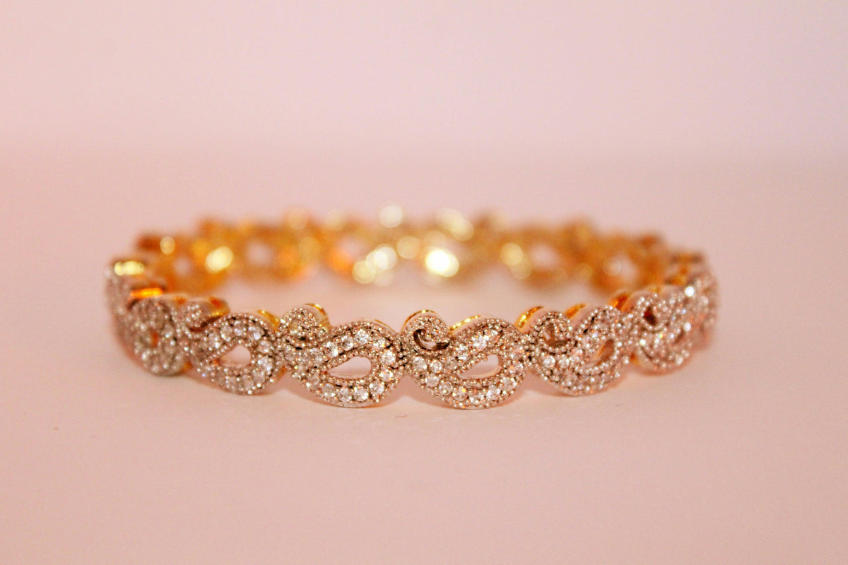 Achieving a Classy Look with the Timeless Charm of Diamond Jewelry - Michael Gabriels