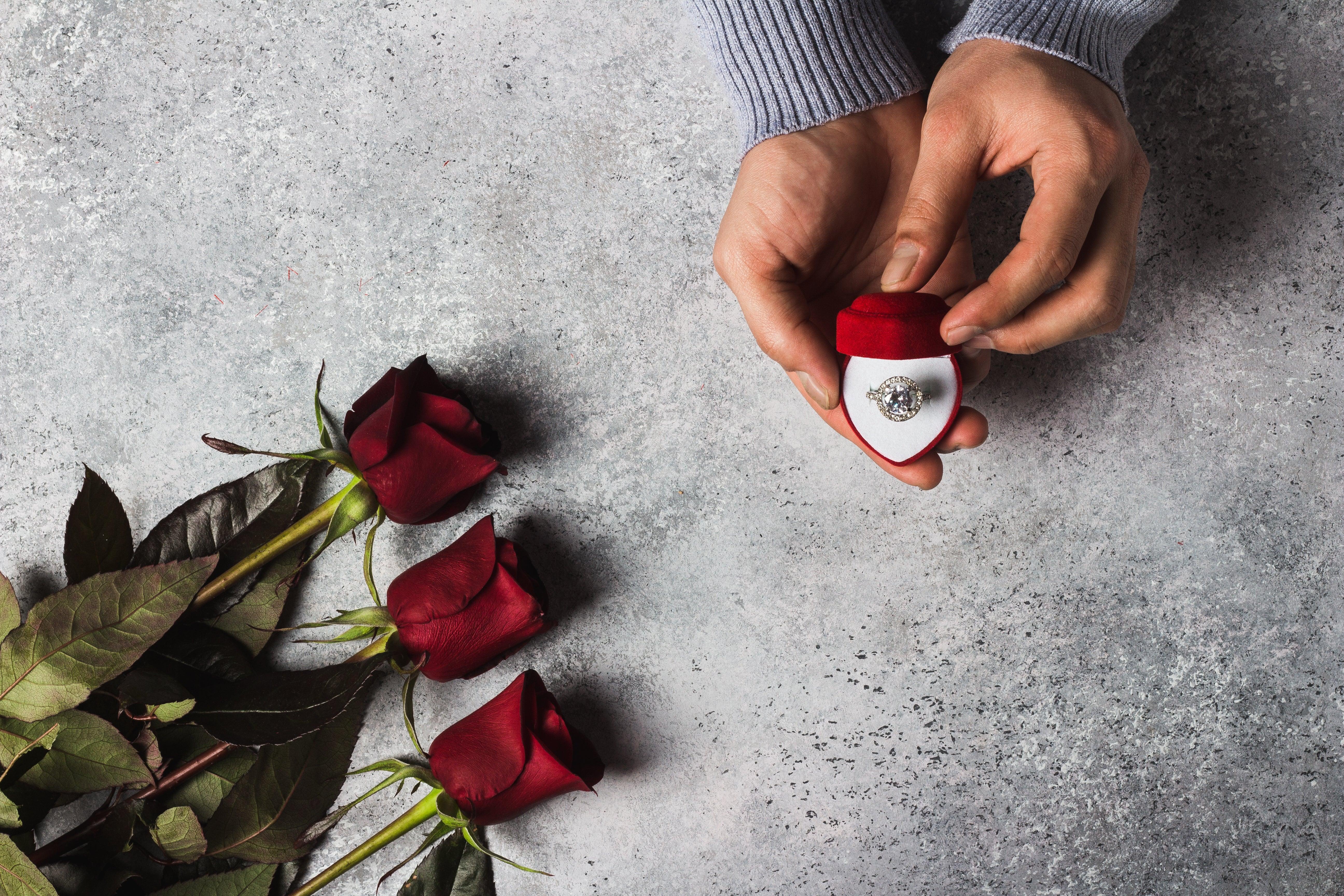 Glowing Reflections: The Joy of Valentine's Self-Gifting with Diamonds - Michael Gabriels