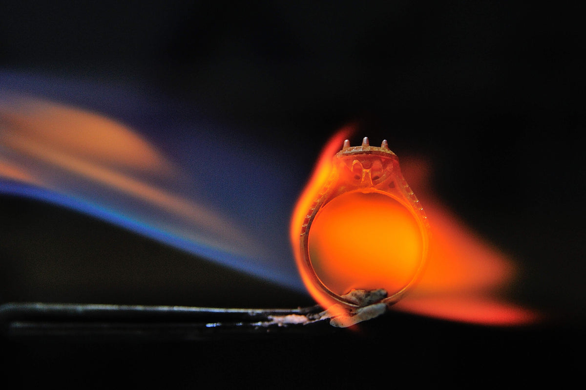 Pros vs Cons of Custom Lab-Diamond Engagement Rings - Michael Gabriels
