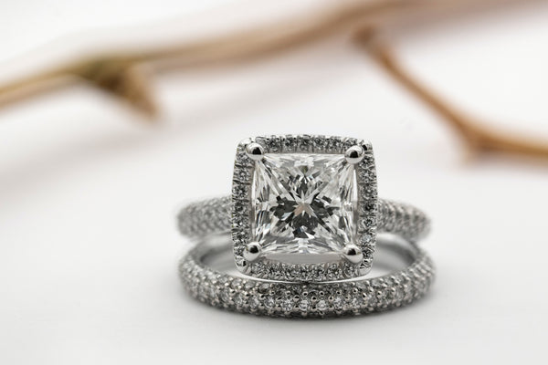 Groomed for Brilliance: Lab-Grown Diamond Wedding Bands