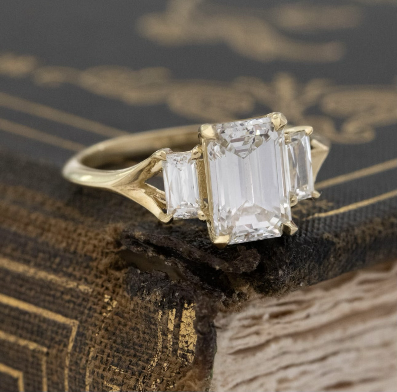 3stone ring - 3ct emerald E color VVS2 clarity in 14kt white gold CH Deposit - Michael Gabriels