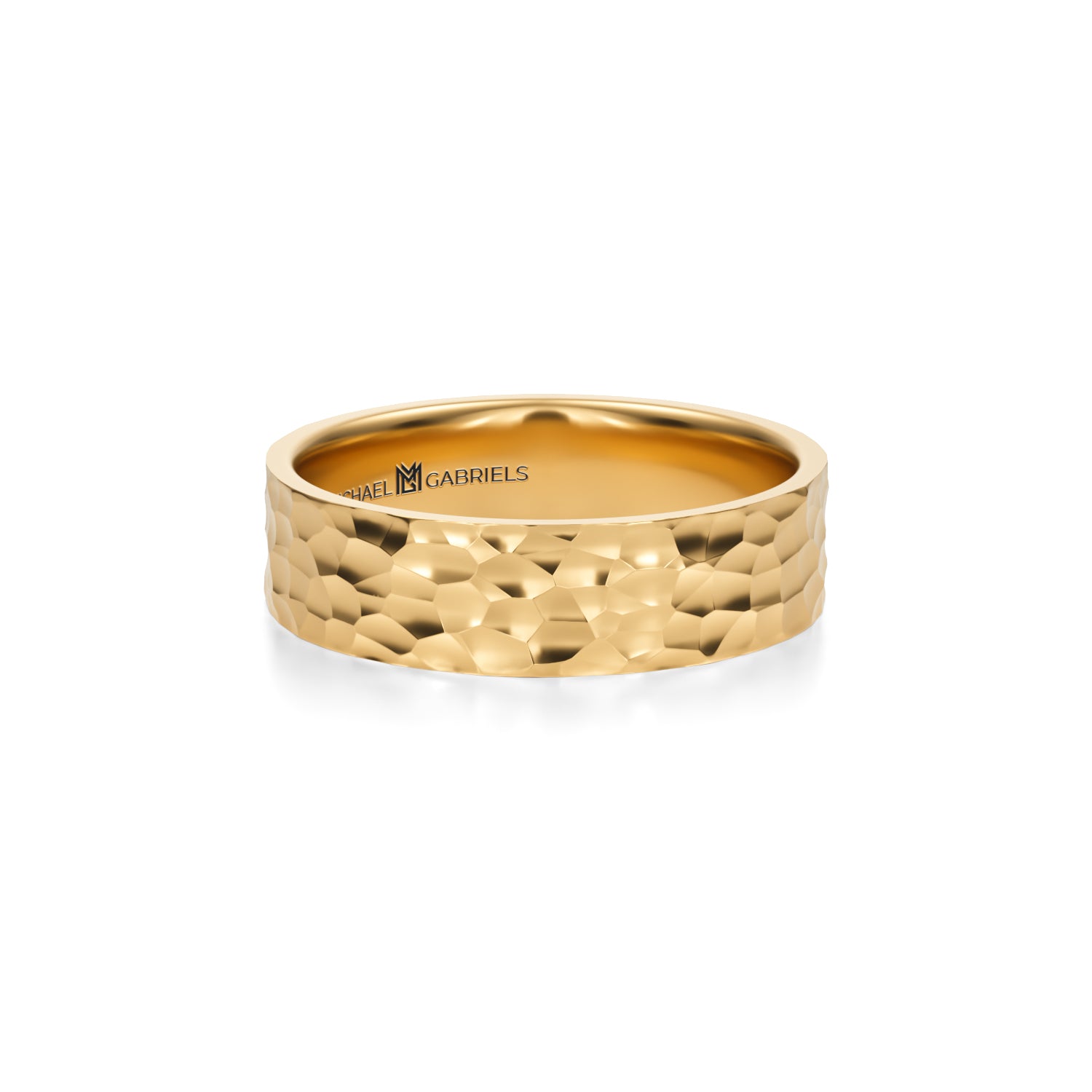 Hammered gold wedding band for men, 5mm.